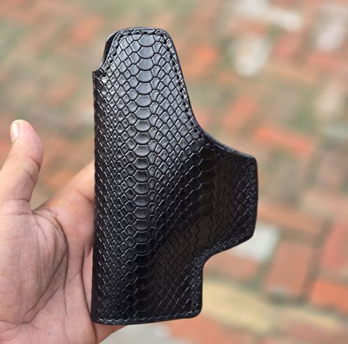 tauruspremiumiwb-holster5